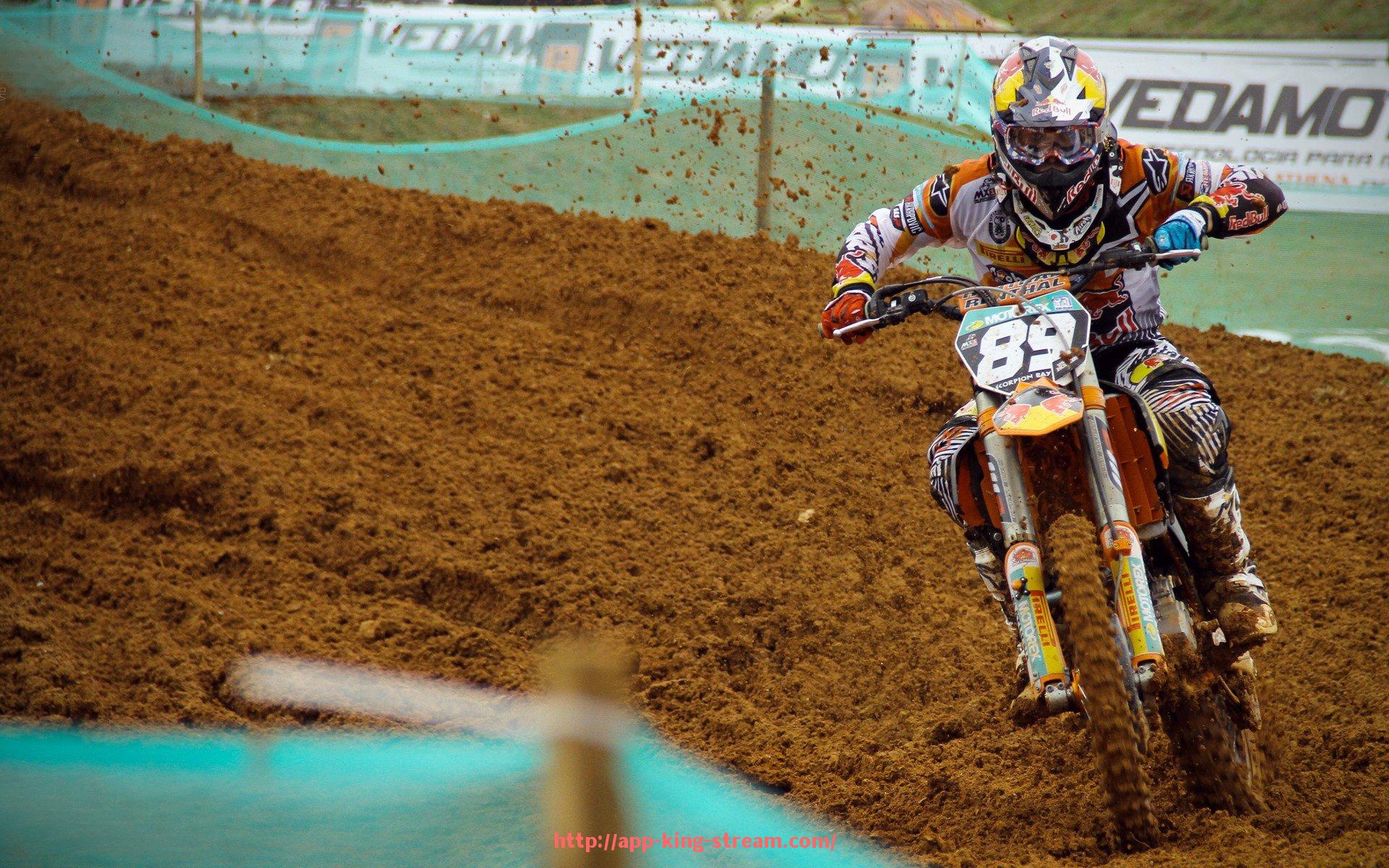 王者体育直播-哈兰德2025年世俱杯首次亮相表现及未来发展潜力评估